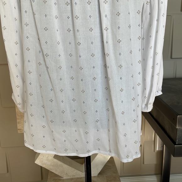 Caffe Marrahesh top shirt white blue 3/4 sleeve smock babydoll Size Medium - Picture 9 of 9